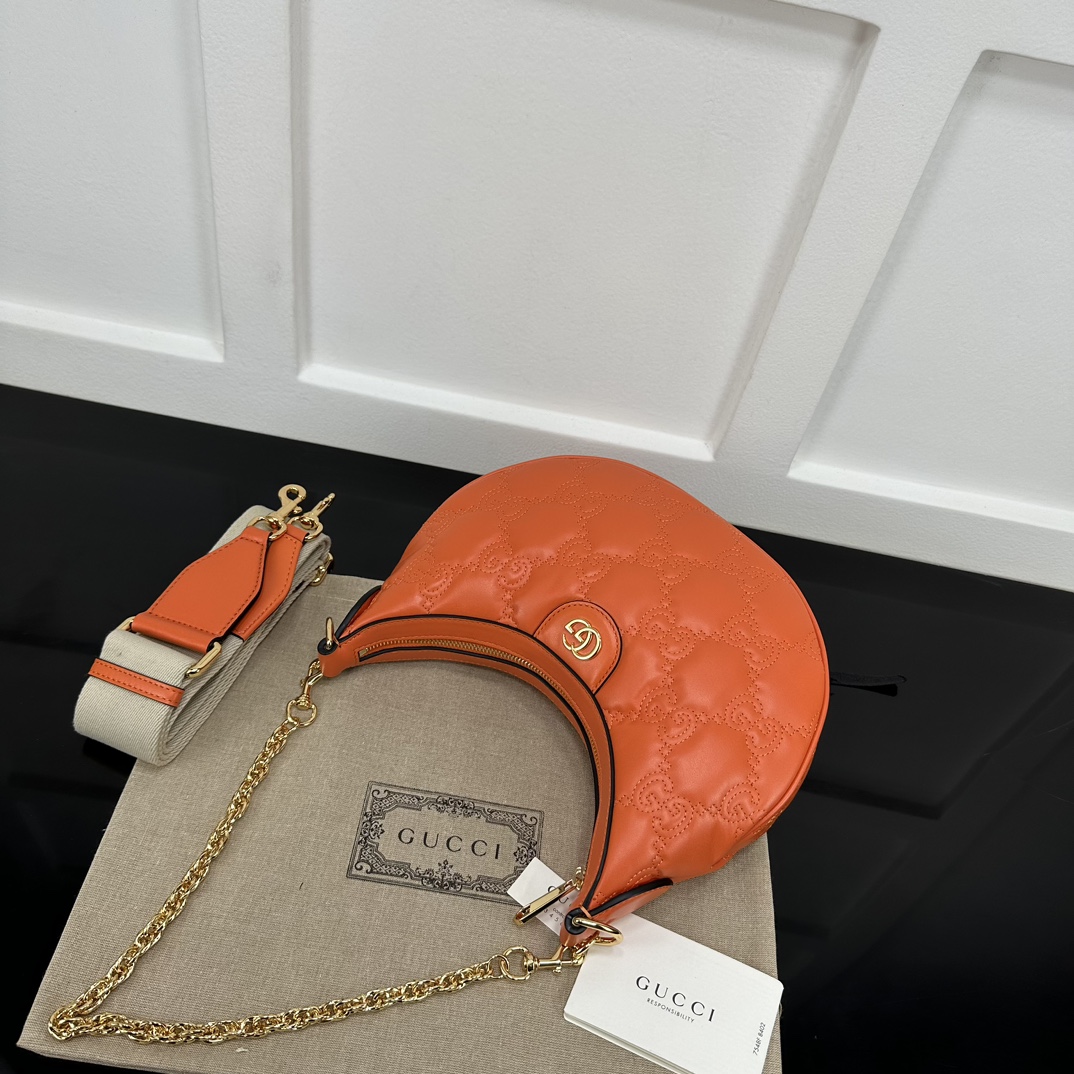 Gucci Hobo Bags